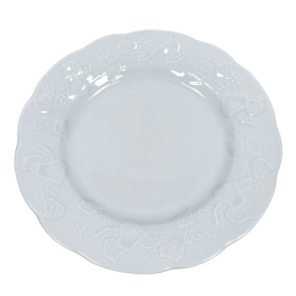 Dansk Limoges Ivy Dinner Plates 11" White Porcelain Berries Vines Rim Lot of 3 - Picture 2 of 8